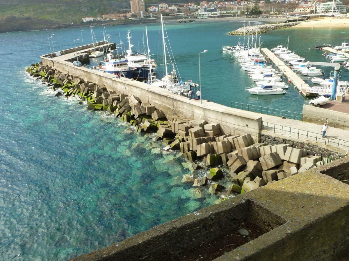 Apartment Machico Near The Beach Luaran gambar