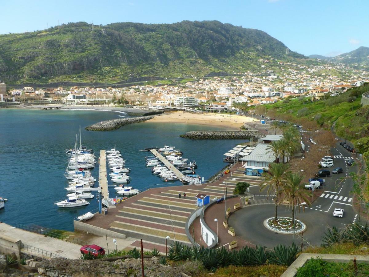 Apartment Machico Near The Beach Luaran gambar