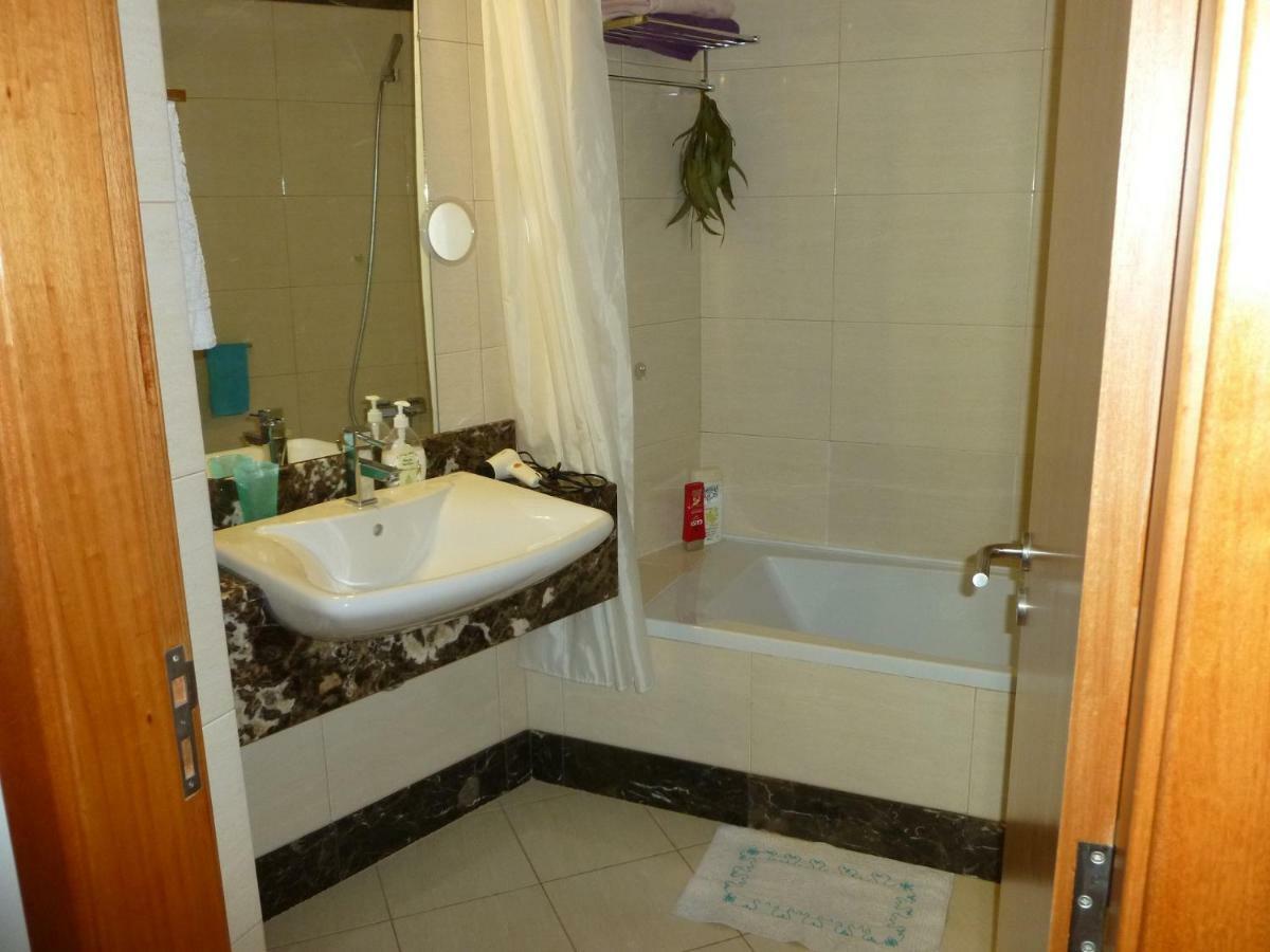 Apartment Machico Near The Beach Luaran gambar